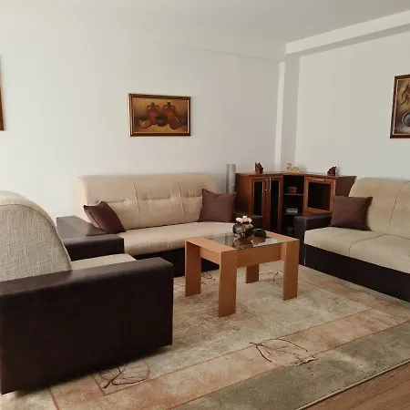 Ivana'S Apartment Битоля Екстериор снимка