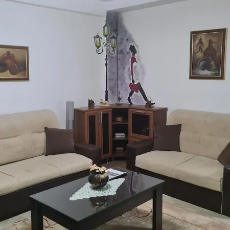 Ivana'S Apartment Битоля Екстериор снимка